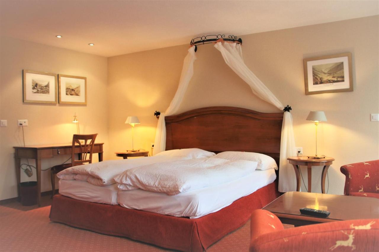 Self-Service Guesthouse Berggeist 萨斯费 外观 照片