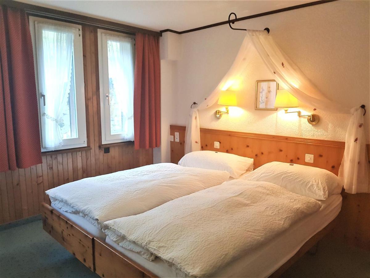 Self-Service Guesthouse Berggeist 萨斯费 外观 照片