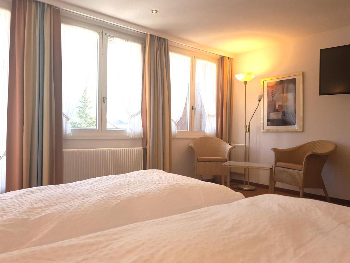 Self-Service Guesthouse Berggeist 萨斯费 外观 照片